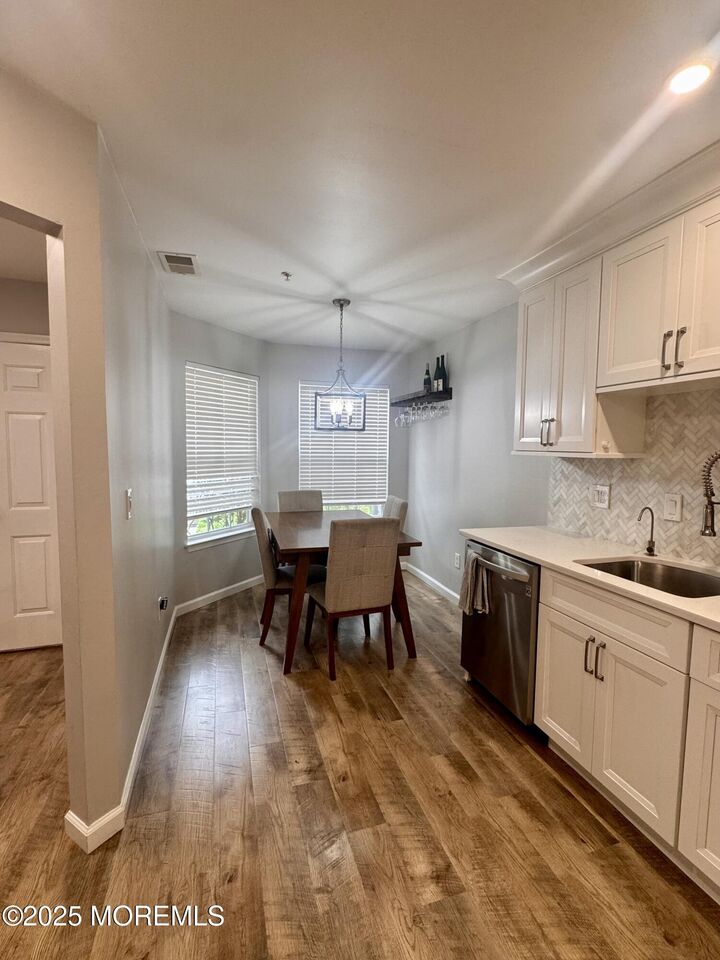 Property Photo: