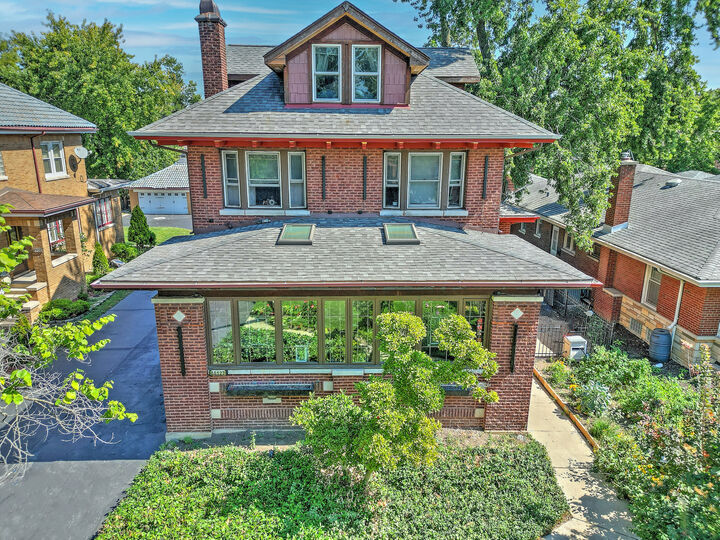 10127 S Hoyne Avenue  Chicago IL 60643 photo