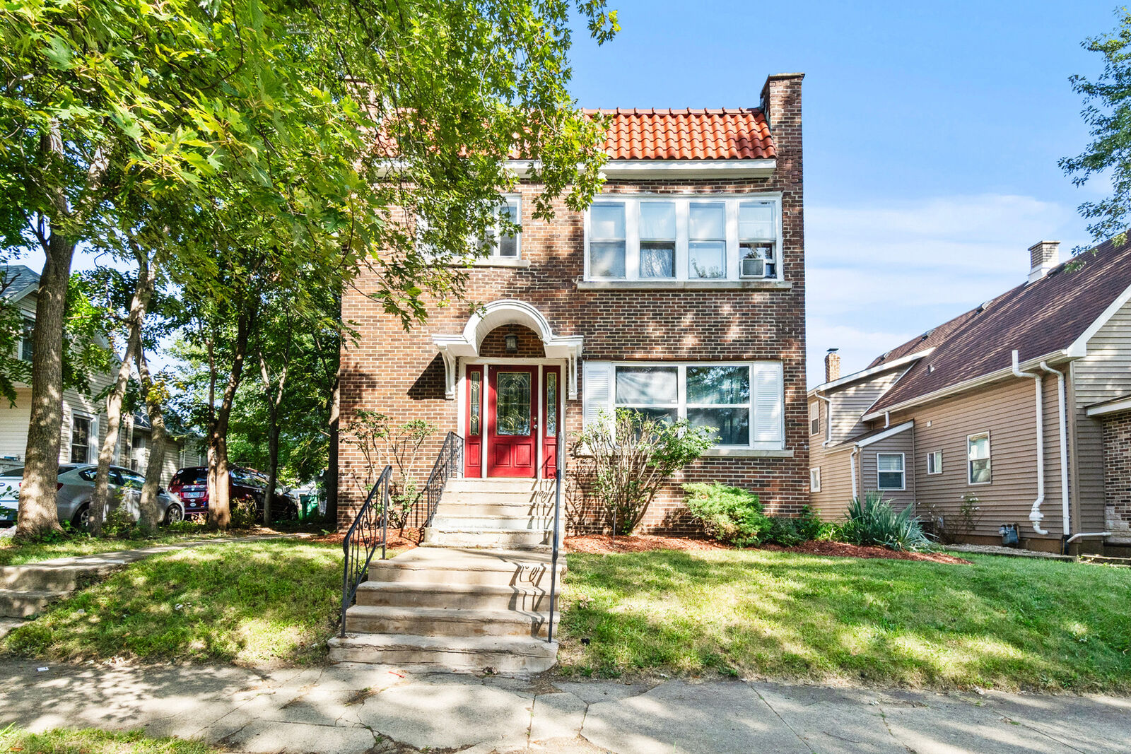 Property Photo: 910 Nicholson Street IL 60435