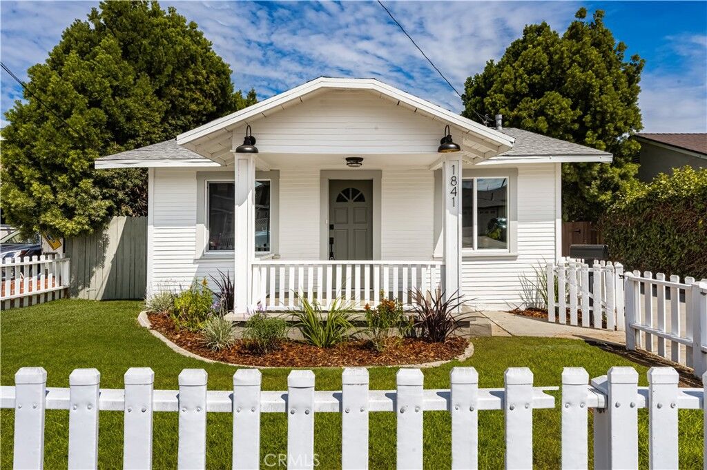 Property Photo: 1841 253rd CA 90717