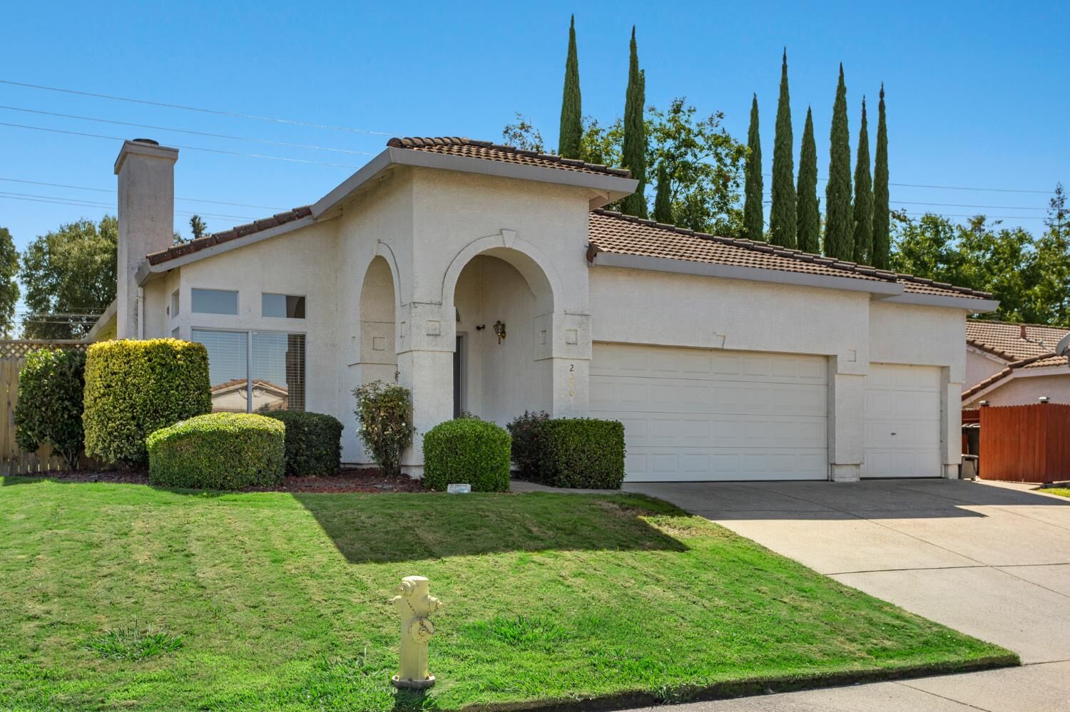 Property Photo: 2000 Mineral Springs Drive CA 95747
