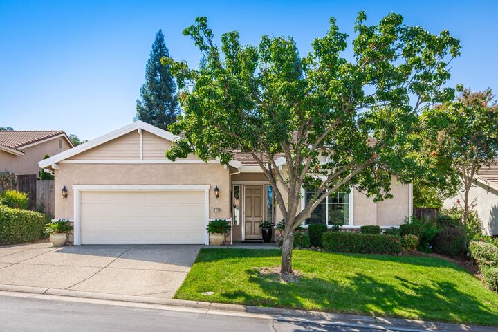 Property Photo: 2330 Benjamin Court CA 95765