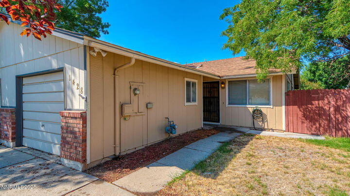 Property Photo:  1428 Del Rosa  NV 89434 