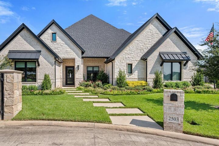 Property Photo:  2503 Running Ranch Place  TX 76001 