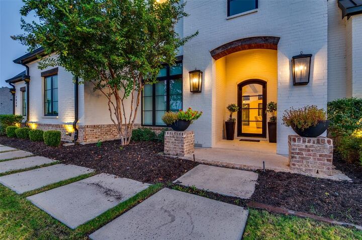 Photo de la propriété:  7430 Woodstream Road  TX 76065 