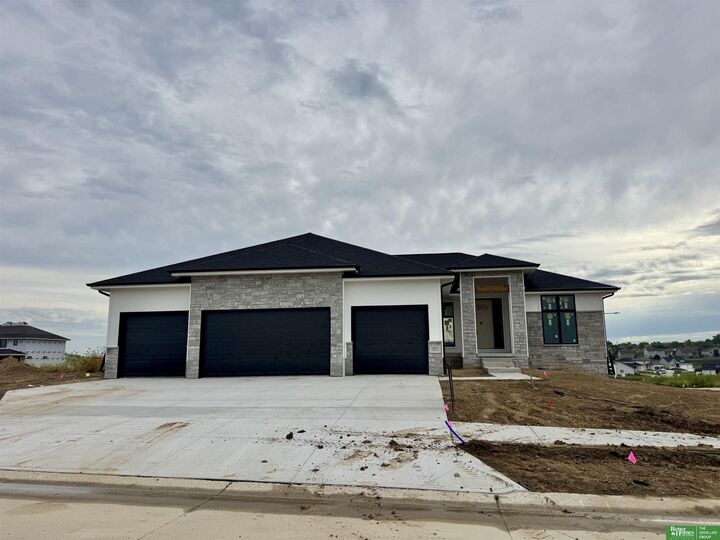 10813 S 220th Street  Gretna NE 68028 photo