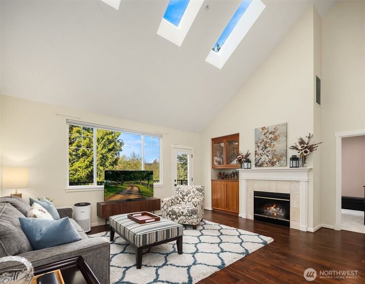 Property Photo: 15410 135th Place NE 32C WA 98072