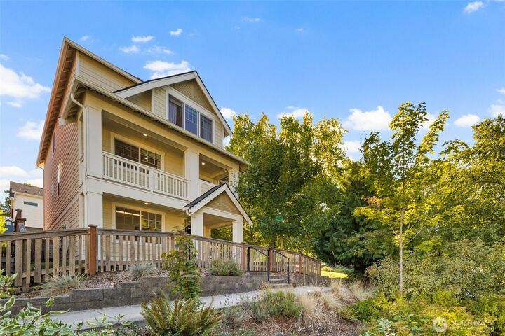 Property Photo:  6561  30th Place SW  WA 98126 