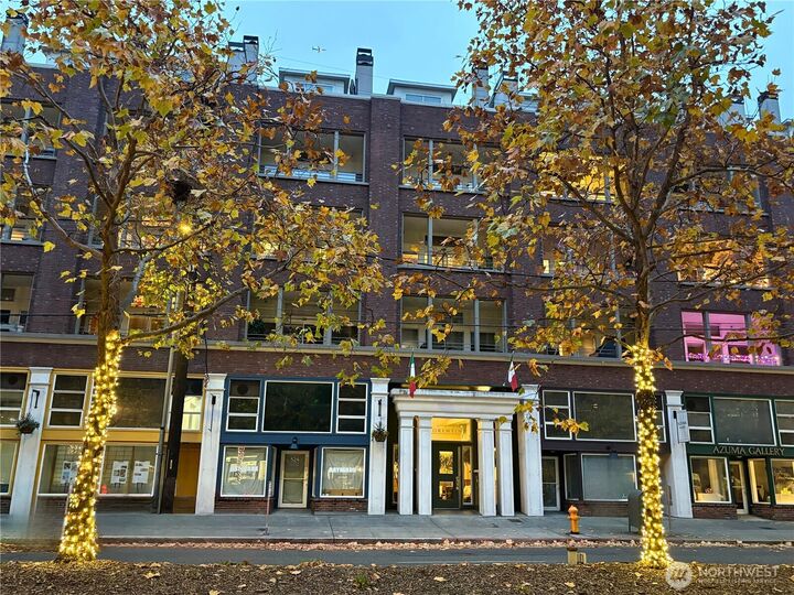 Property Photo: 526 1st Avenue S 511 WA 98104