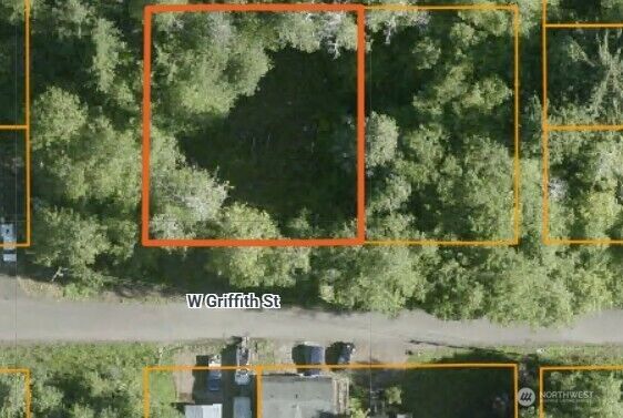 Property Photo:  214 W Griffith Street  WA 98520 