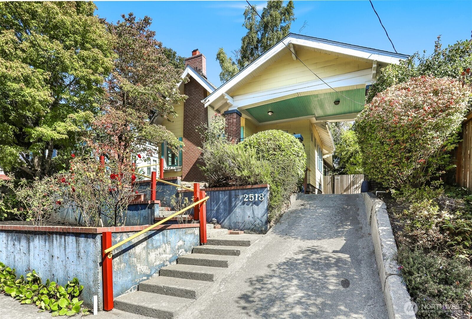 Property Photo:  2518  31st Avenue S  WA 98144 