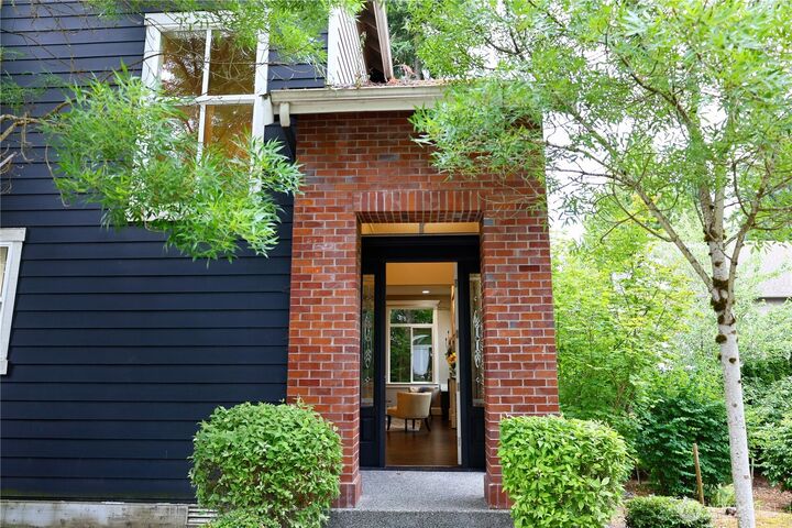 Property Photo: 12265 168th Court NE WA 98052