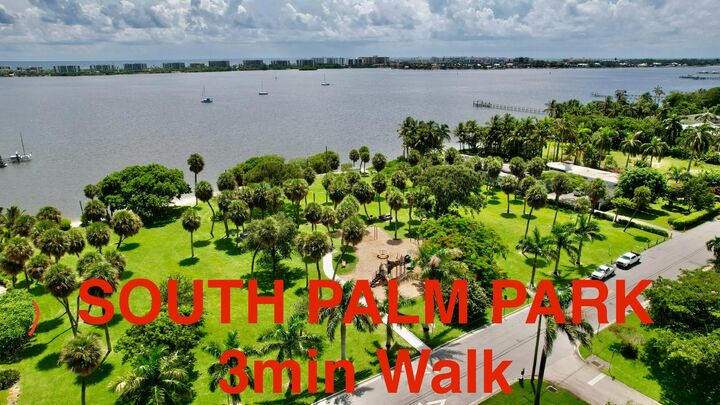 Property Photo:  1120 S Federal Highway  FL 33460 