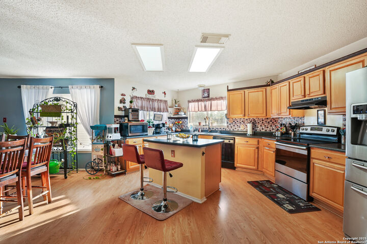 Property Photo:  733 Pinehurst  TX 78130 