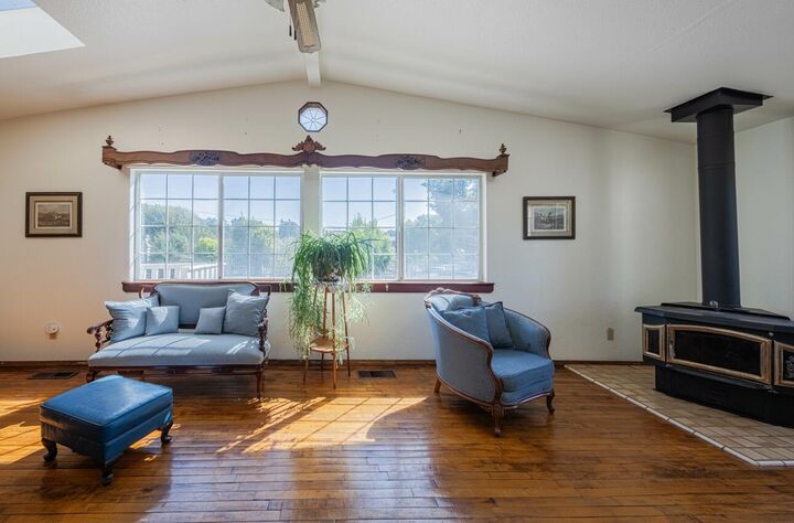 Property Photo:  17945 Pesante Road  CA 93907 