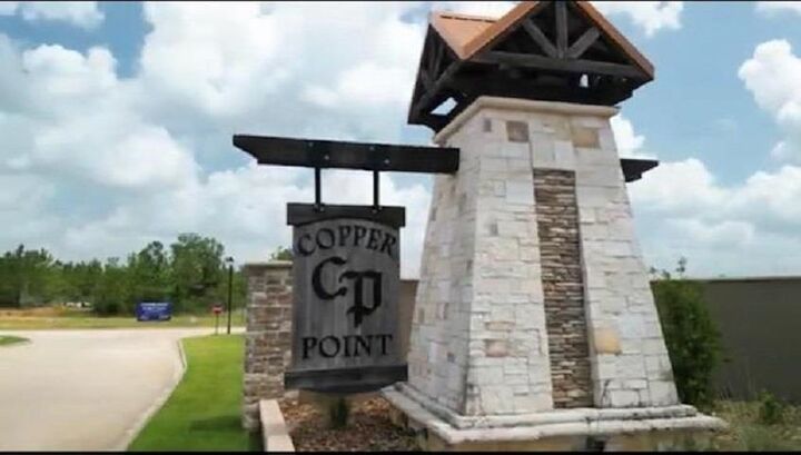 Property Photo:  1315 Natasha'S Way  TX 77657