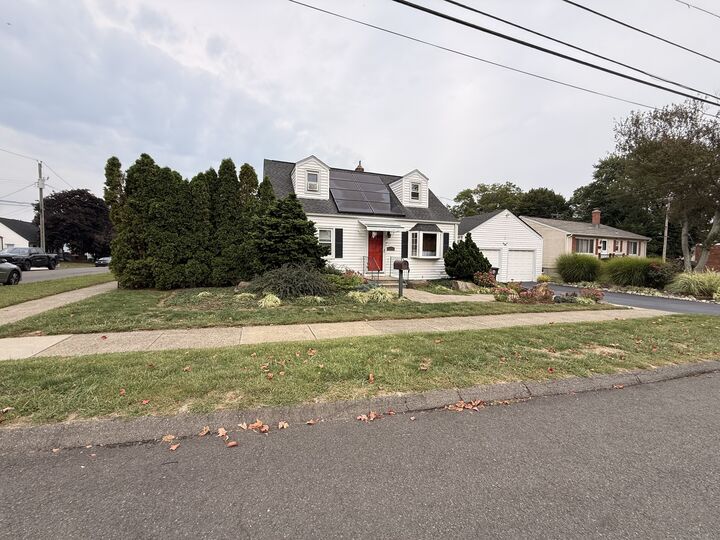 Property Photo:  23 Utica Street  CT 06461 