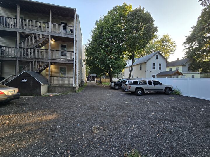 Property Photo:  77 Hazel Street  CT 06511 