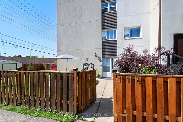 Property Photo:  3040 Constitution Boulevard 114  ON L4Y 3X7 