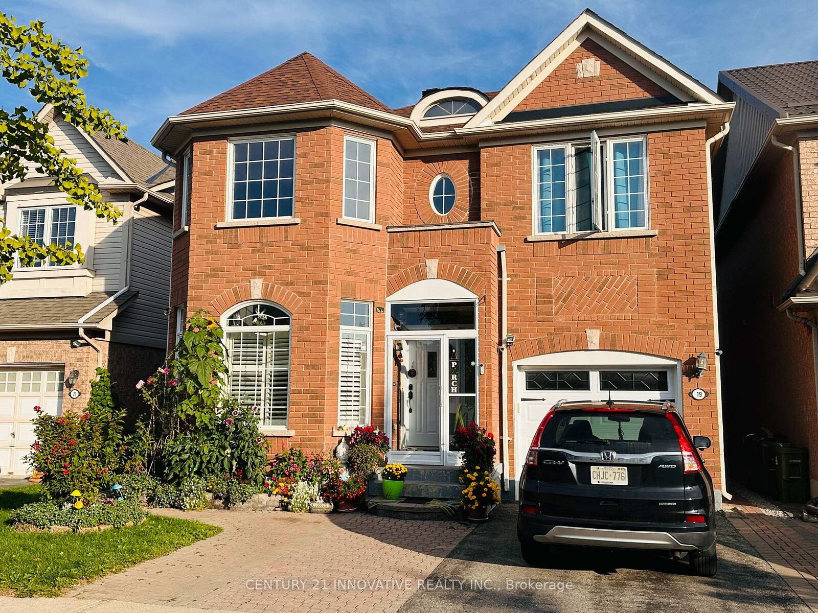 Property Photo:  19 Loggerhead Grove #Bsmt  ON M1X 1T9 