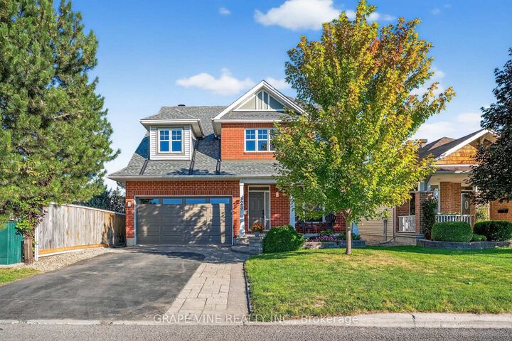 Property Photo:  823 Scala Avenue  ON K4A 4M2 