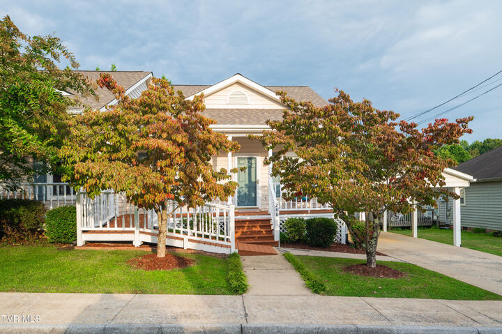 Property Photo:  248 Main St Village Drive  TN 37659 