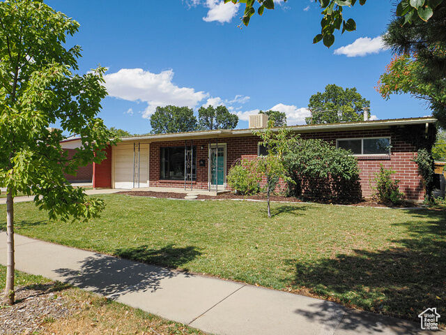 Property Photo: 1366 W Dupont Ave N UT 84116