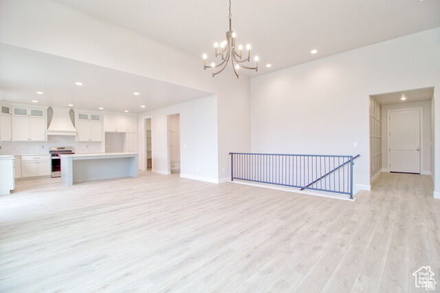 Property Photo: 105 N 2430 W UT 84043