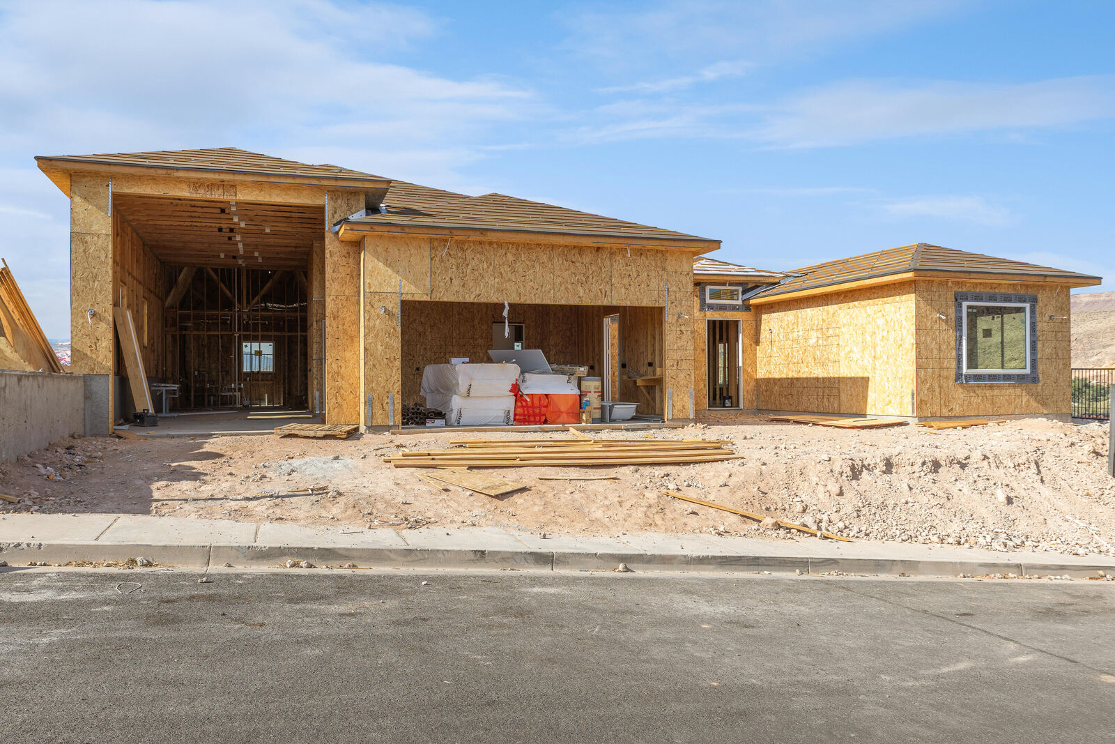 Property Photo:  939 N 325 E 32  UT 84737 