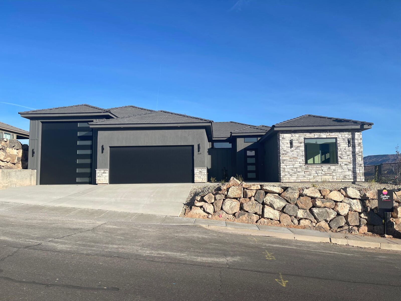 Property Photo:  939 N 325 E 32  UT 84737 