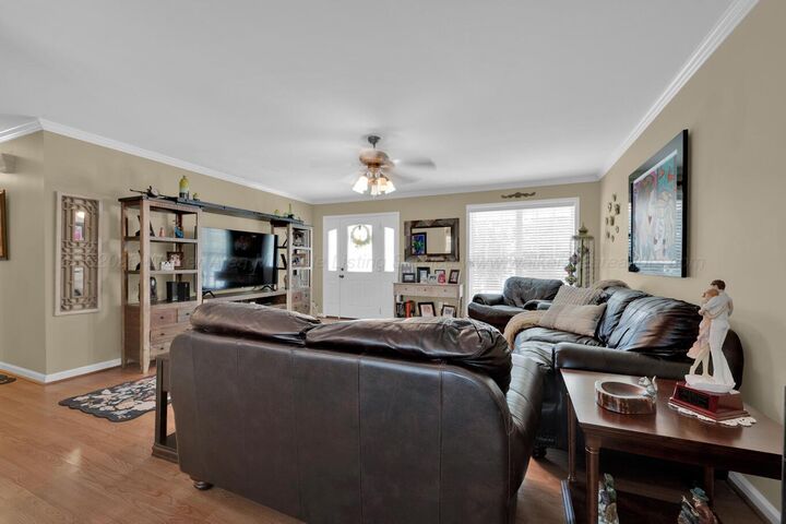 Property Photo: 22 Summerville Estates Cir AL 35504