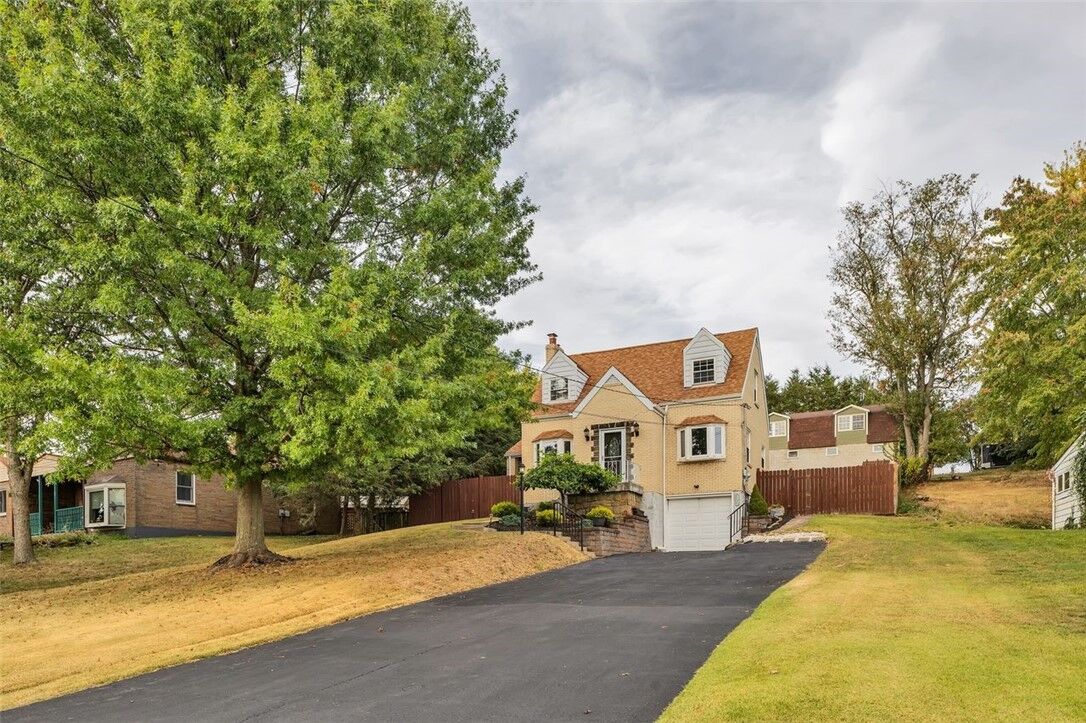 Property Photo:  32 Wayne Ave  PA 15644
