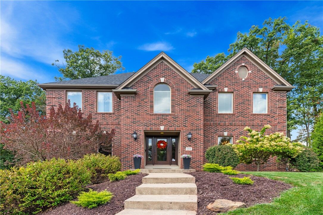 Property Photo:  1210 Joseph Ct  PA 15044 