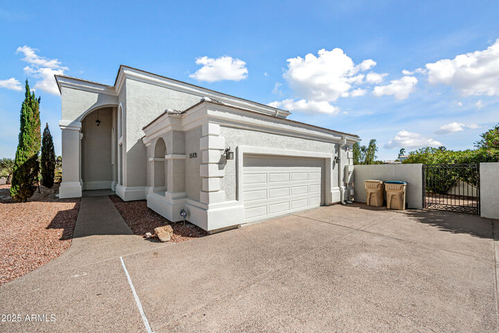 Property Photo: 15831 E Thistle Drive AZ 85268