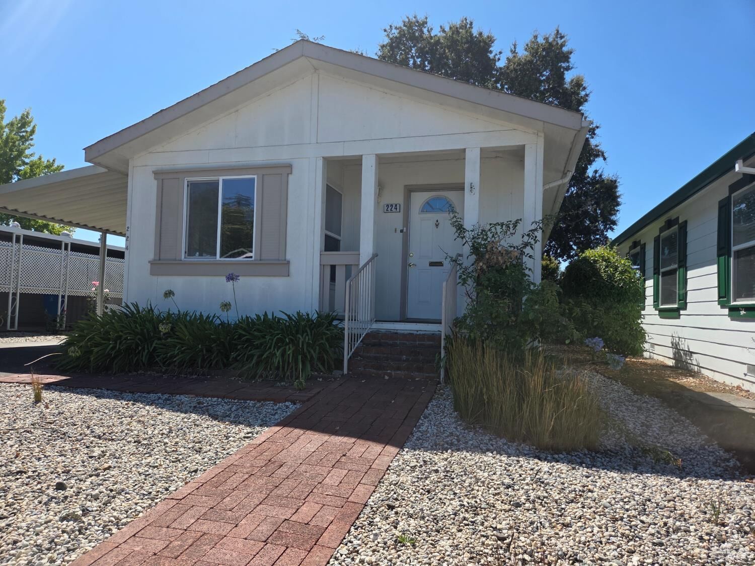 Property Photo:  224 Regency Court  CA 95401 