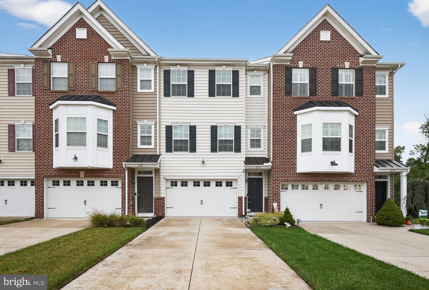 Property Photo:  314 Dogwood Drive  NJ 08096 