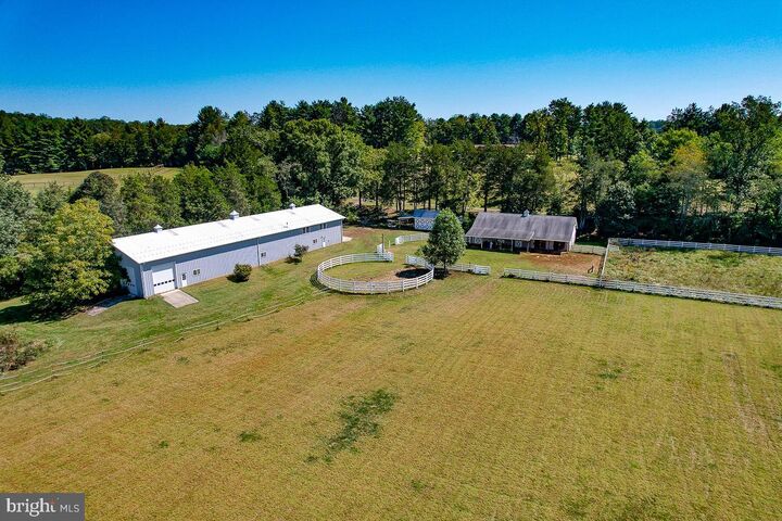 Property Photo: 10812 Millridge Lane VA 22553