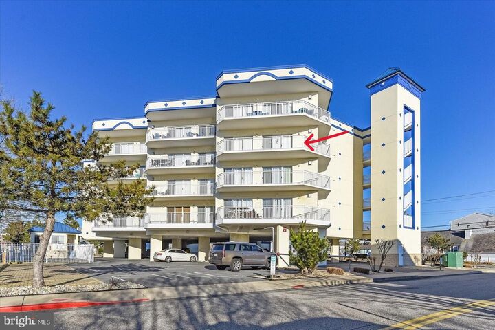 Property Photo:  305 11th Street 401  MD 21842