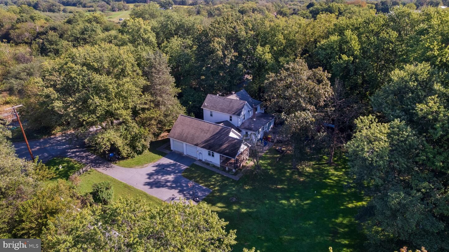 Property Photo: 24 Potomac Avenue WV 25442