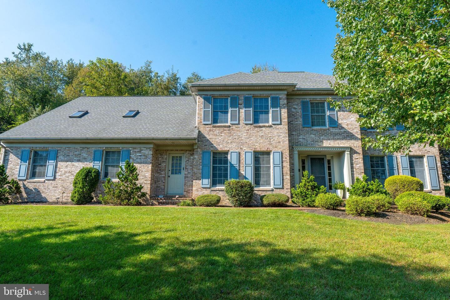 Property Photo: 2635 Beechwood Road PA 17601