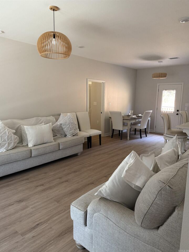 Property Photo:  517 Crepe Myrtle Loop  AR 72023 