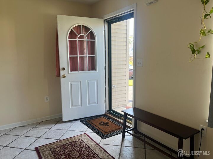 Property Photo:  170 Benjamin Avenue  NJ 08830 