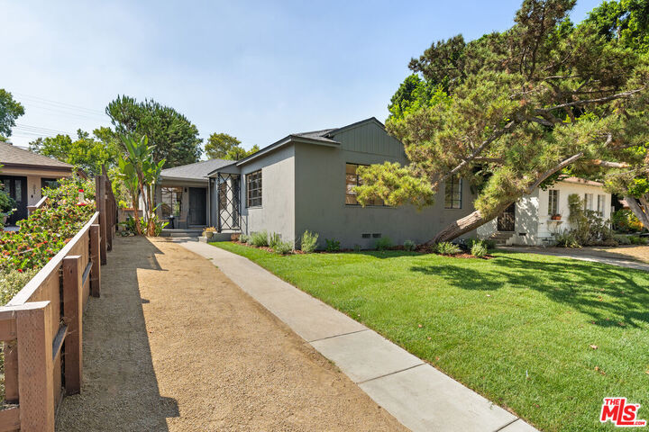 Property Photo:  3848 Legion Ln  CA 90039 
