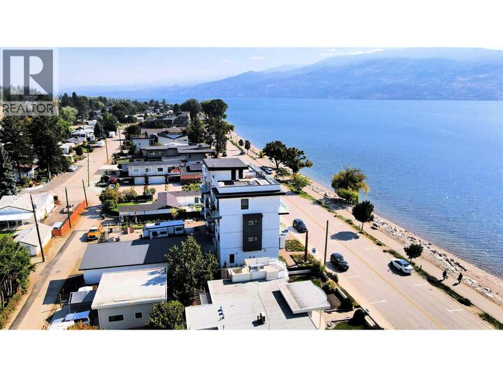 Photo de la propriété: 4340A Beach Avenue 102 BC V0H 1X6