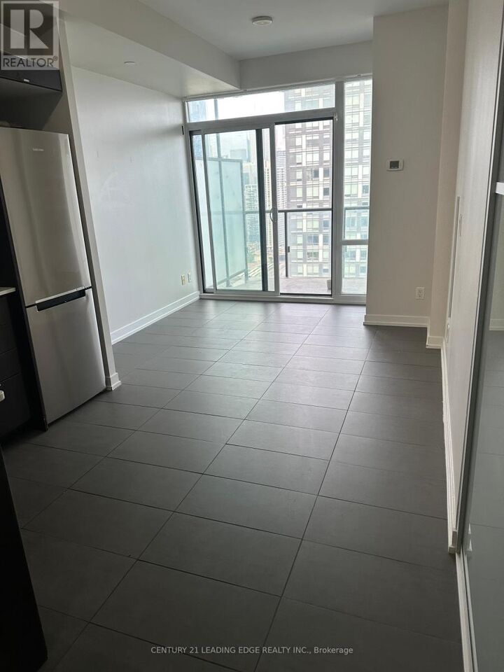 Property Photo:  170 Fort York Boulevard 2705  ON M5V 0E6 