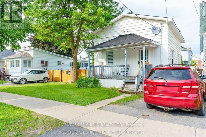 Property Photo:  325 Belmont Street  ON K6H 4Z7 