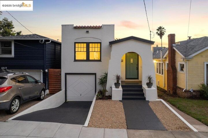 6015 Mauritania Ave  Oakland CA 94605 photo