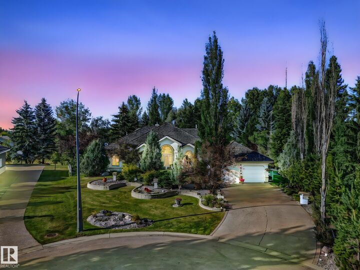 536 Estate Drive  Sherwood Park AB T8B 1M2 photo