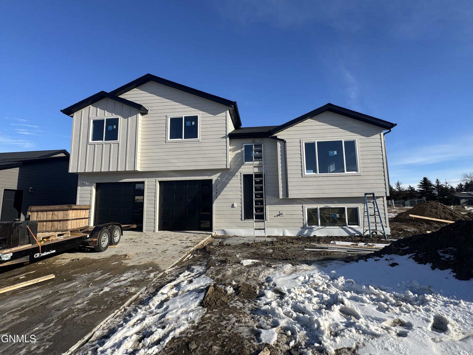 Property Photo:  1242 9th Street SW  ND 58854 