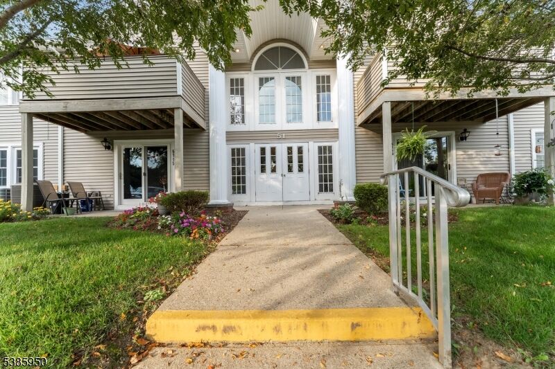 Property Photo:  5114 Austin Ct 14  NJ 07840 